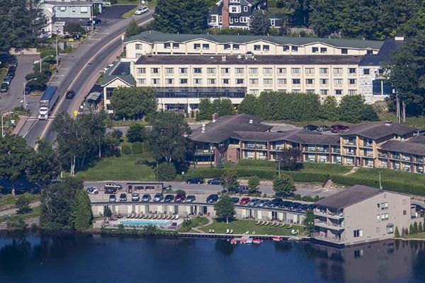 THE LAKE PLACID SUMMIT HOTEL (Lake Placid)